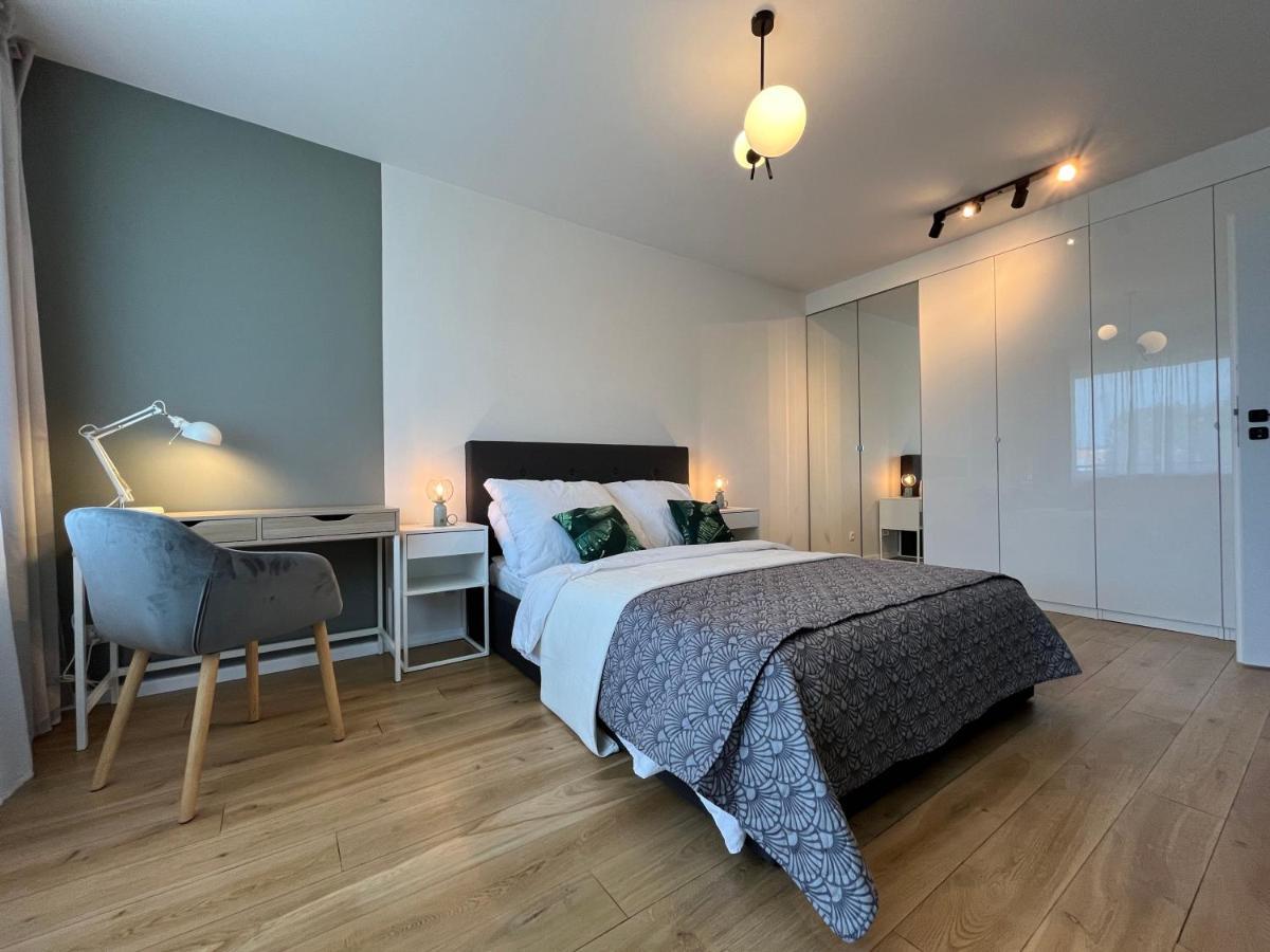 Ante Holiday Apartment غدانسك المظهر الخارجي الصورة